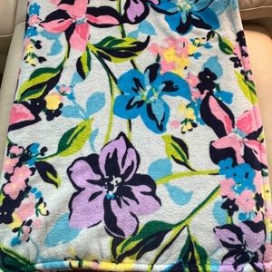 Vera Bradley Fleece Throw in Marian Floral